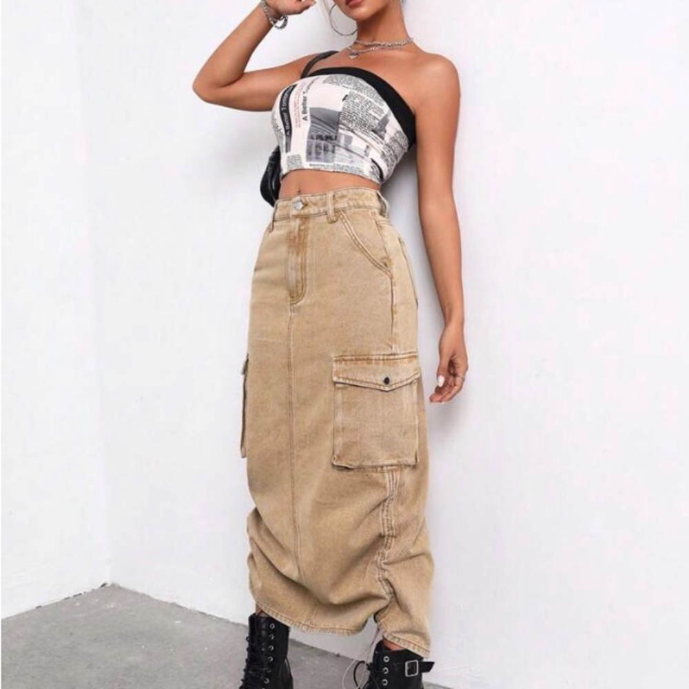 Cargo MIDI Skirt NWTS